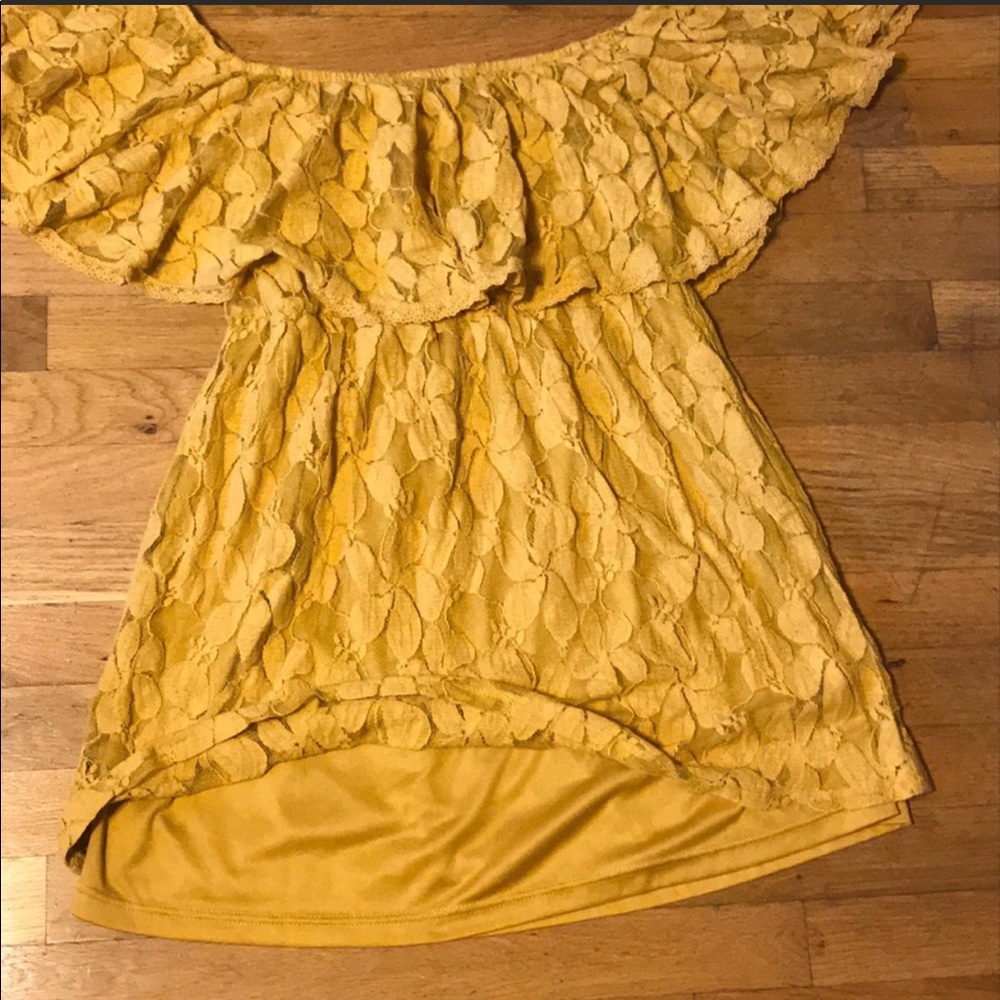 Flying Tomato Large off the shoulder top dress